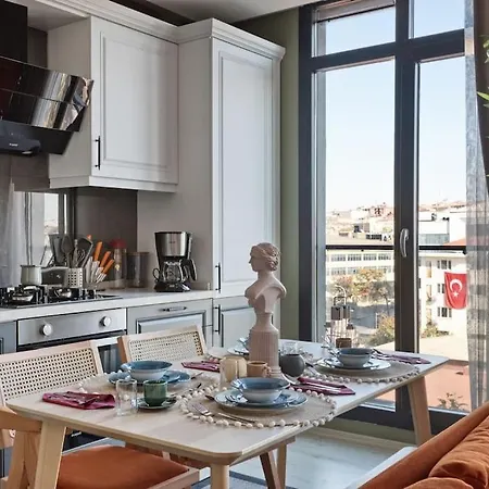 Scandinavian Style Artful In Apartment *